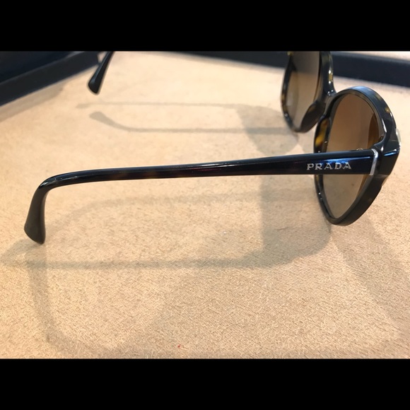 Authentic Prada Sunglasses - Picture 4 of 4